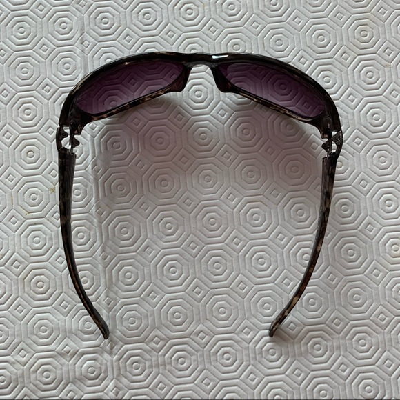 Women’s Franco Sarto Sunglasses - Picture 12 of 14